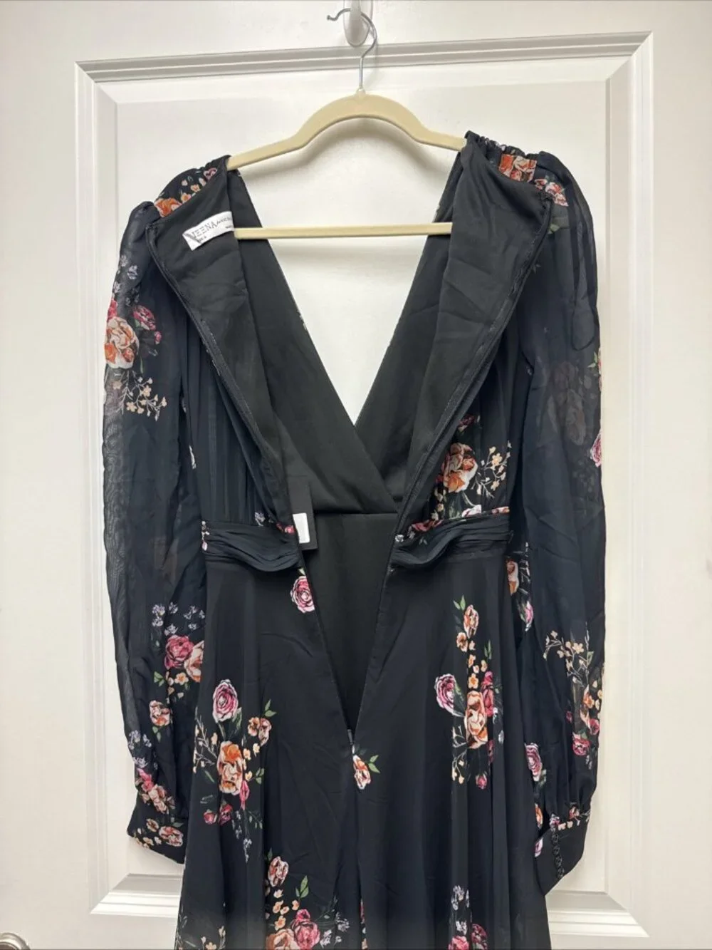 Mac Duggal Size 6 Black Floral 55661 Belted Long Sleeve V-neck Gown Dress Flaws - Picture 14 of 16